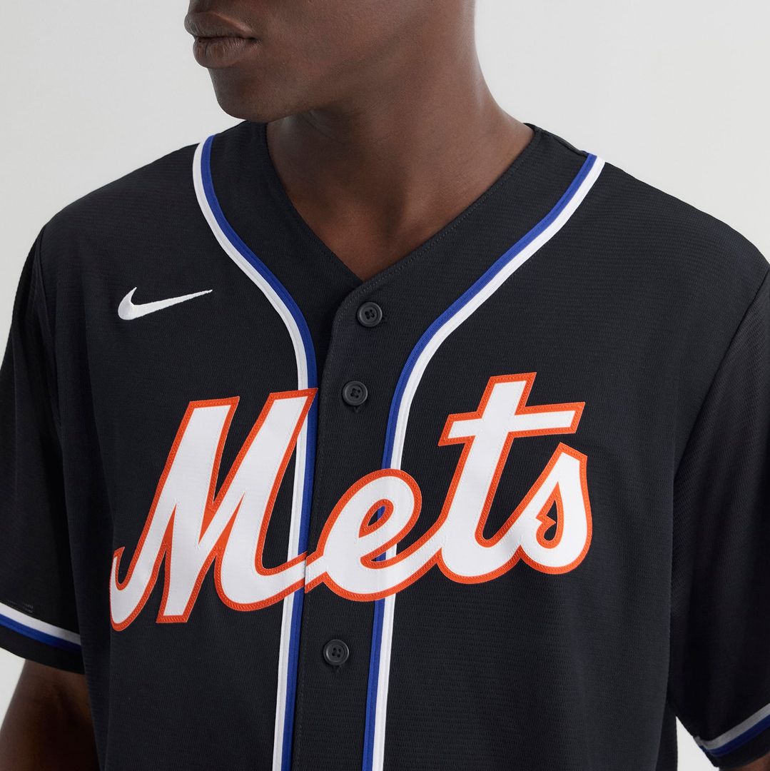 Men's New York Mets Juan Soto Fashion Replica Black Out MLB Baseball Jersey - view 9