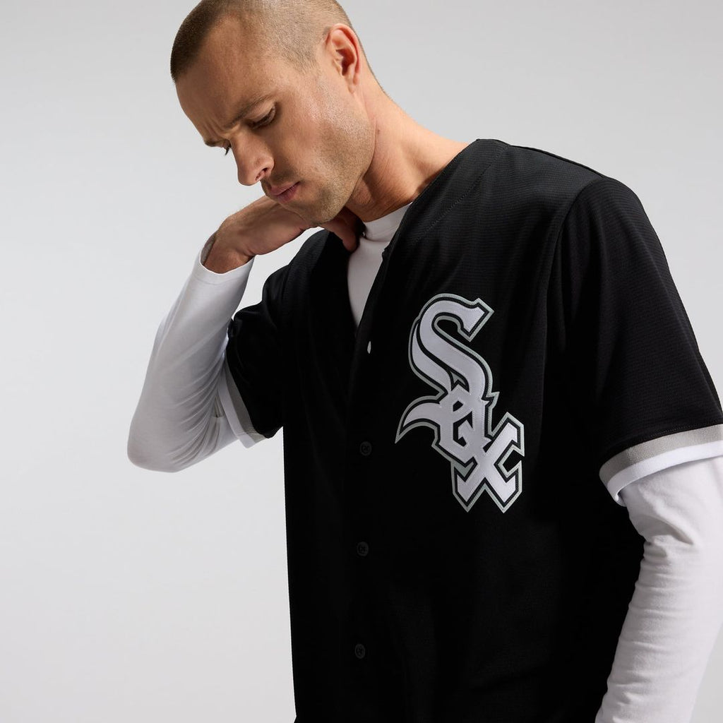 Men's Chicago White Sox Black Alternate Replica MLB Baseball Jersey - view 7