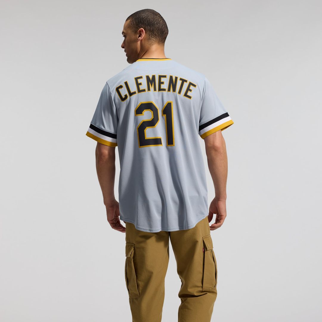 Men's Pittsburgh Pirates Roberto Clemente Gray Throwback Cooperstown Collection Limited MLB Baseball Jersey - view 6