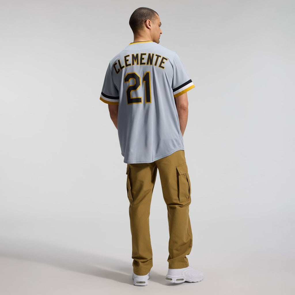 Men's Pittsburgh Pirates Roberto Clemente Gray Throwback Cooperstown Collection Limited MLB Baseball Jersey - view 8