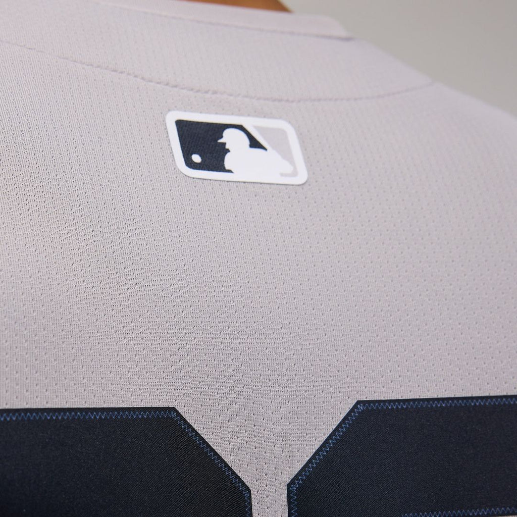 Men's New York Yankees Aaron Judge Gray Road Limited MLB Baseball Jersey - view 12