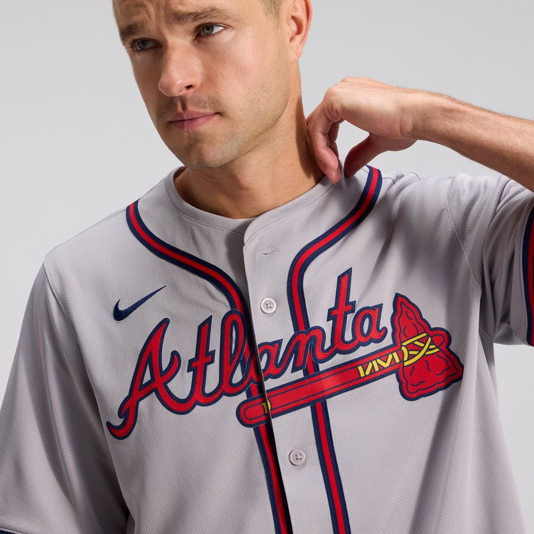 Men's Atlanta Braves Ozzie Albies Gray Road Limited MLB Baseball Jersey - view 10