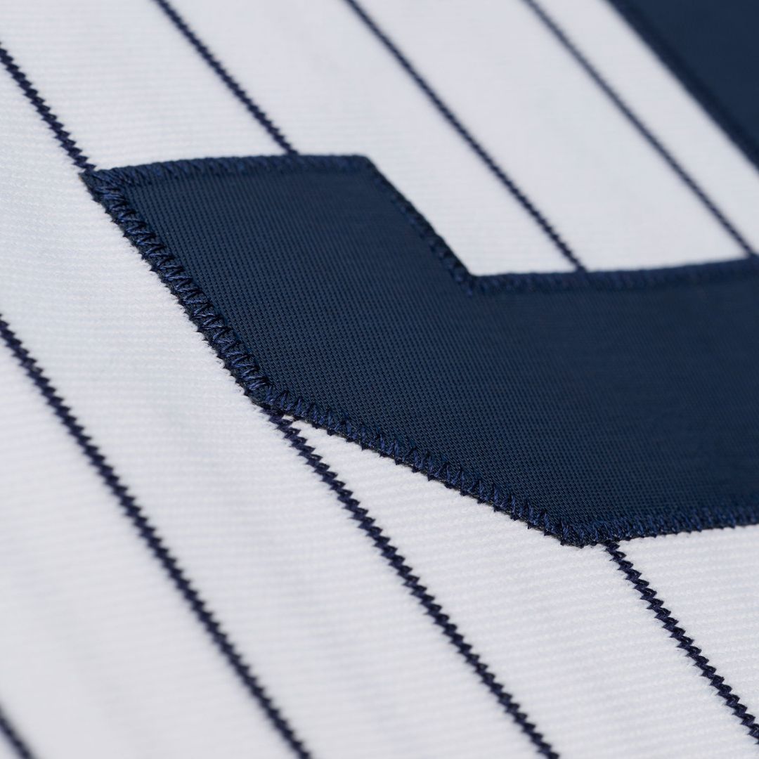 Men's New York Yankees CC Sabathia White 2009 Cooperstown Collection MLB Baseball Jersey - view 11