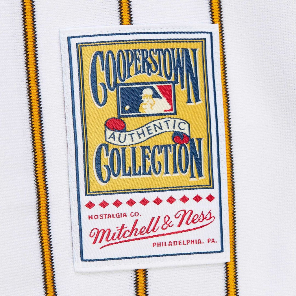 Men's Pittsburgh Pirates Willie Stargell White Cooperstown Collection 1979 MLB Baseball Jersey - view 7