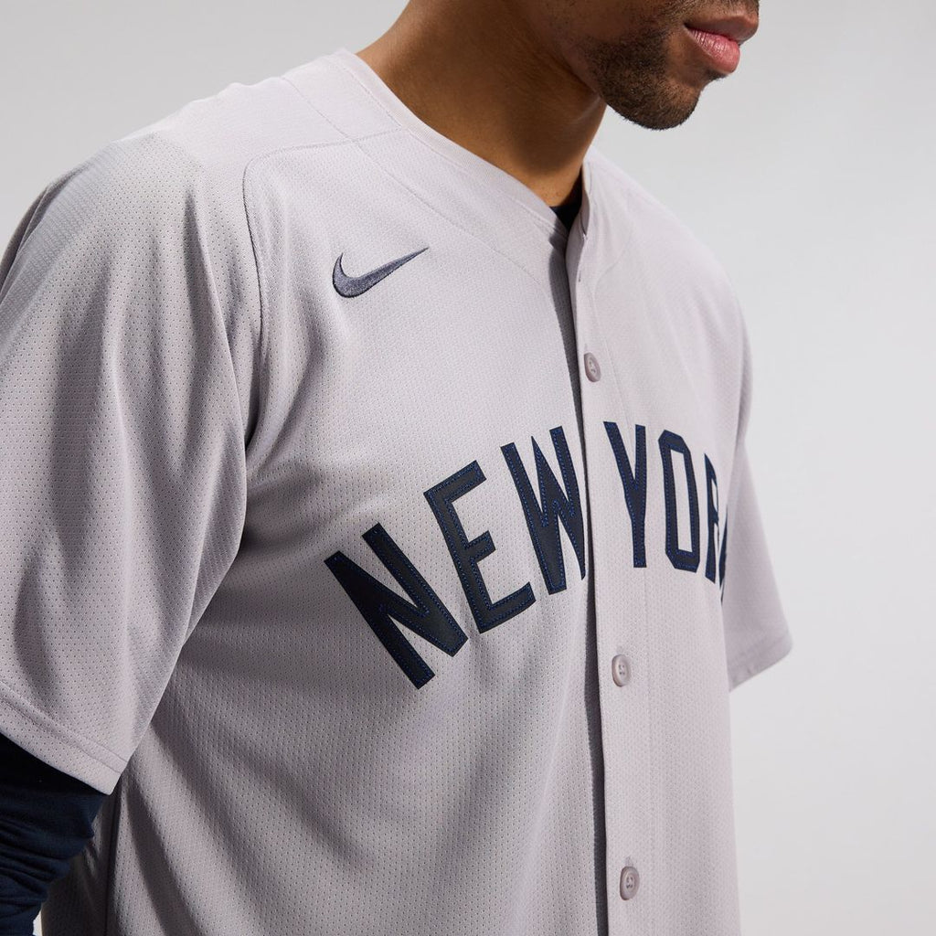 Men's New York Yankees Aaron Judge Gray Road Limited MLB Baseball Jersey - view 9