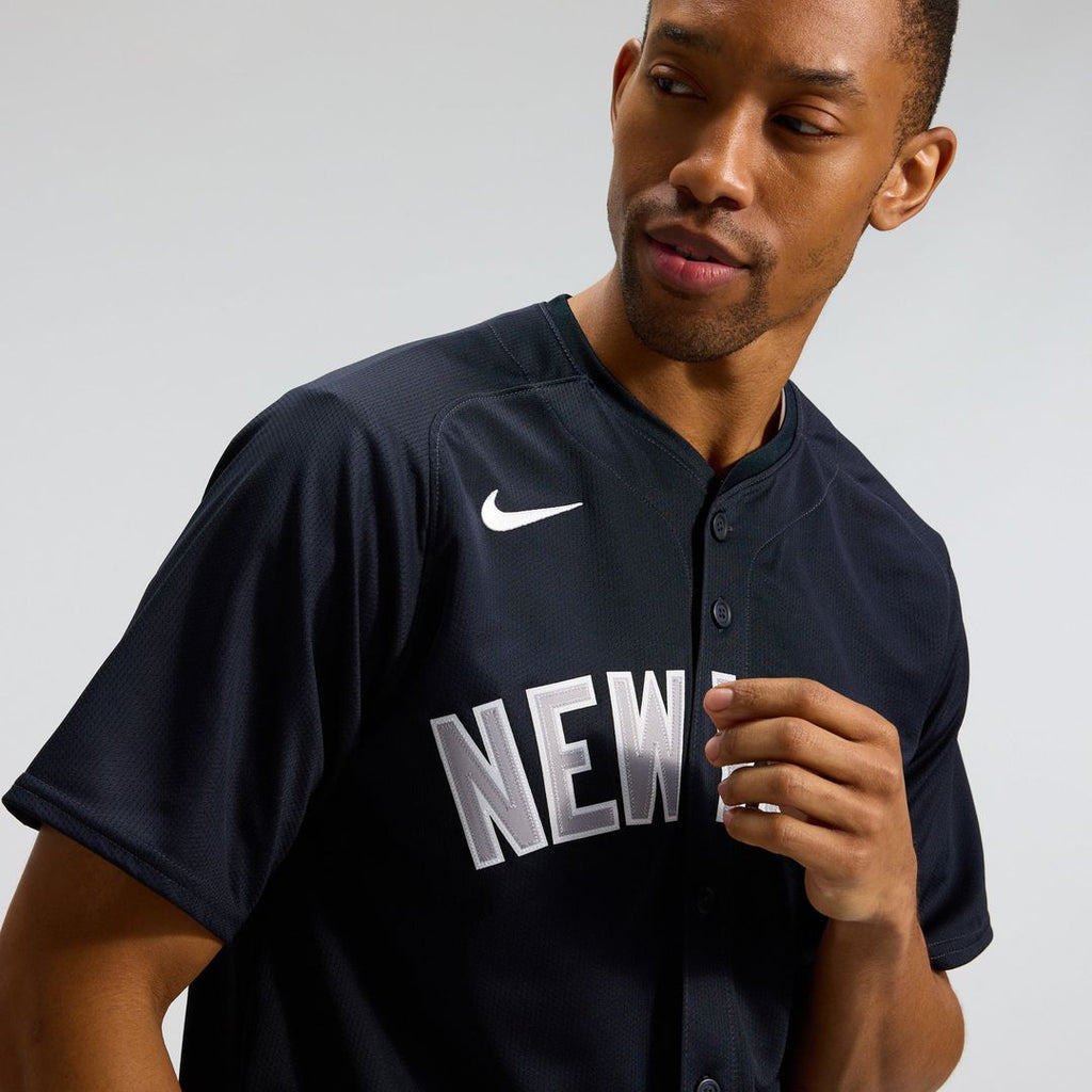 Men's New York Yankees Aaron Judge Gray Road Limited MLB Baseball Jersey - view 53