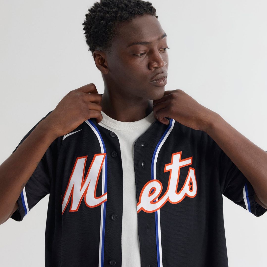 Men's New York Mets Juan Soto Fashion Replica Black Out MLB Baseball Jersey - view 10